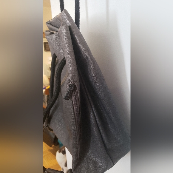 Grey Shoulder Bag - Picture 2 of 4